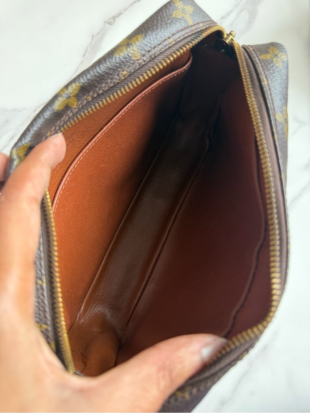 Louis Vuitton Brown Monogram Crossbody with Tan Strap - Picture 7 of 13